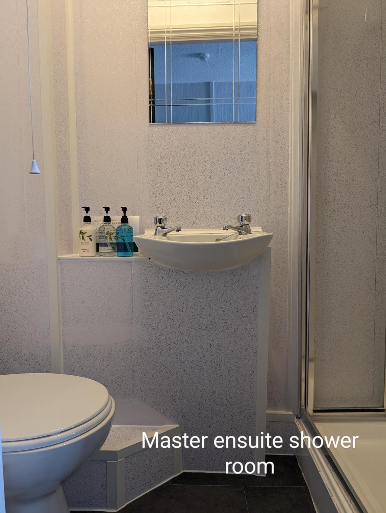 Coasters Holiday Apartments Скегнес Екстериор снимка