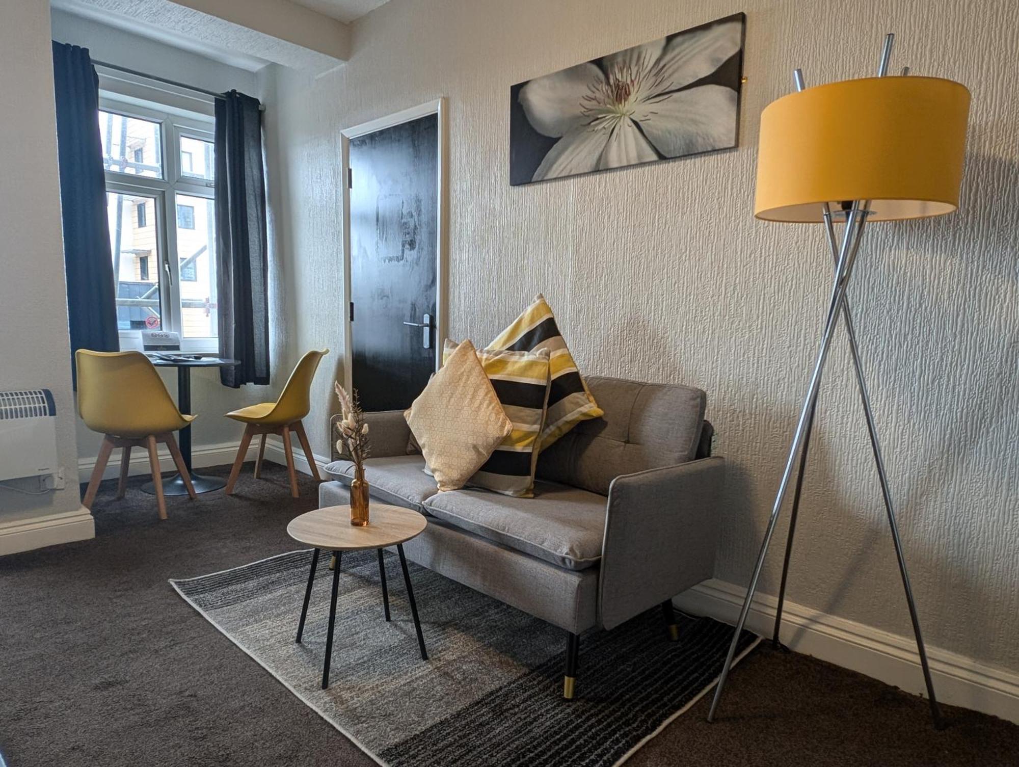 Coasters Holiday Apartments Скегнес Екстериор снимка